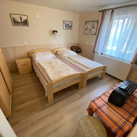 In - Balaton 35514 Siofok