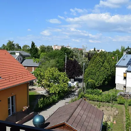 In Siofok/balaton 35514